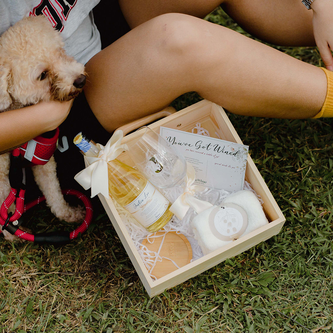 Mini White Moscato Gift Set