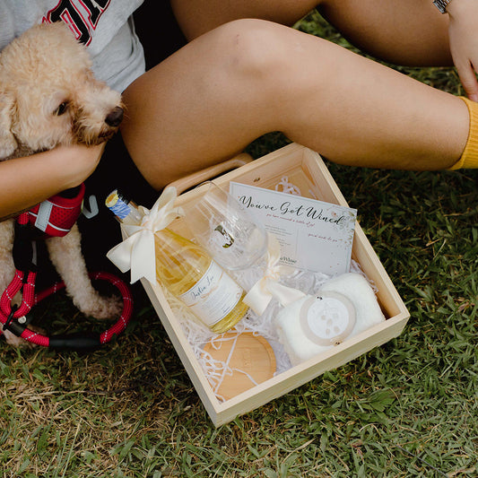 Mini White Moscato Gift Set